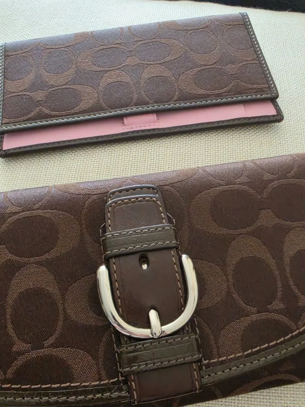 Coach Signature Brown Buckle Wallet